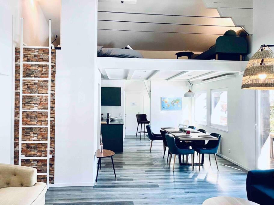 Unique Penthouse With Gallery And Mountain View Kandersteg Eksteriør billede