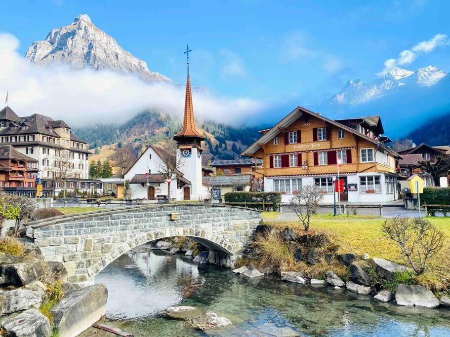 Unique Penthouse With Gallery And Mountain View Kandersteg Eksteriør billede