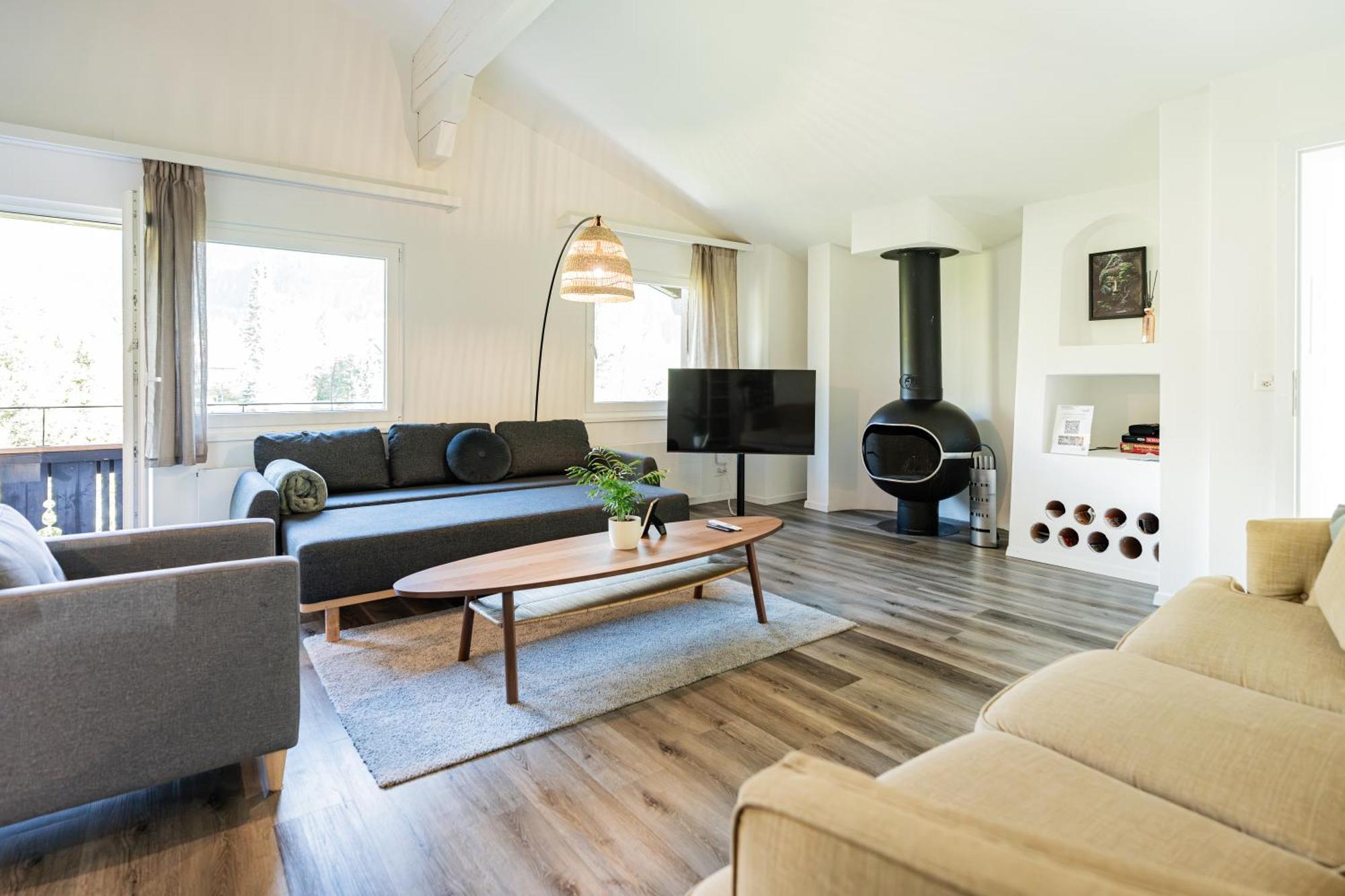 Unique Penthouse With Gallery And Mountain View Kandersteg Eksteriør billede