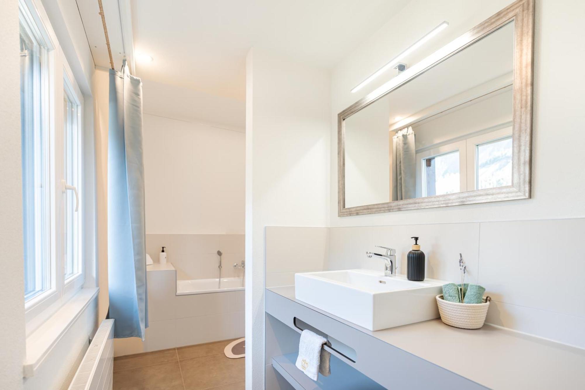 Unique Penthouse With Gallery And Mountain View Kandersteg Eksteriør billede